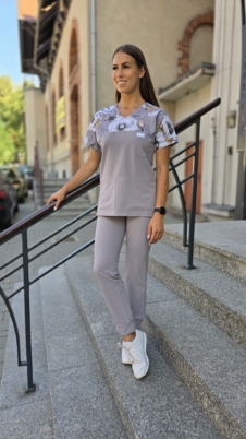 Komplet medyczny damski SCRUBS Bluza wstawka maki popiel + Jogger kolor FOG GREY BASIC EFIMED BASIC EFIMED